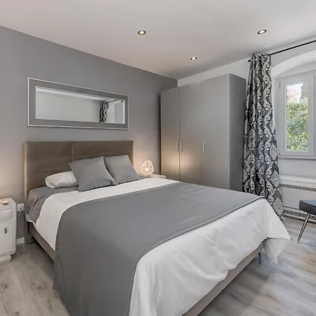 Terrace Suites-split Apartman *